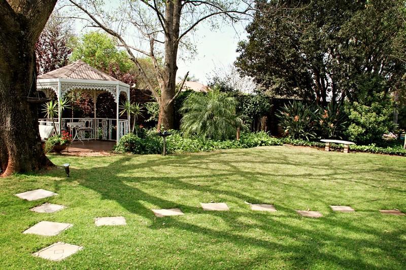 Holme Lea Manor Bed & Breakfast Piet Retief ภายนอก รูปภาพ