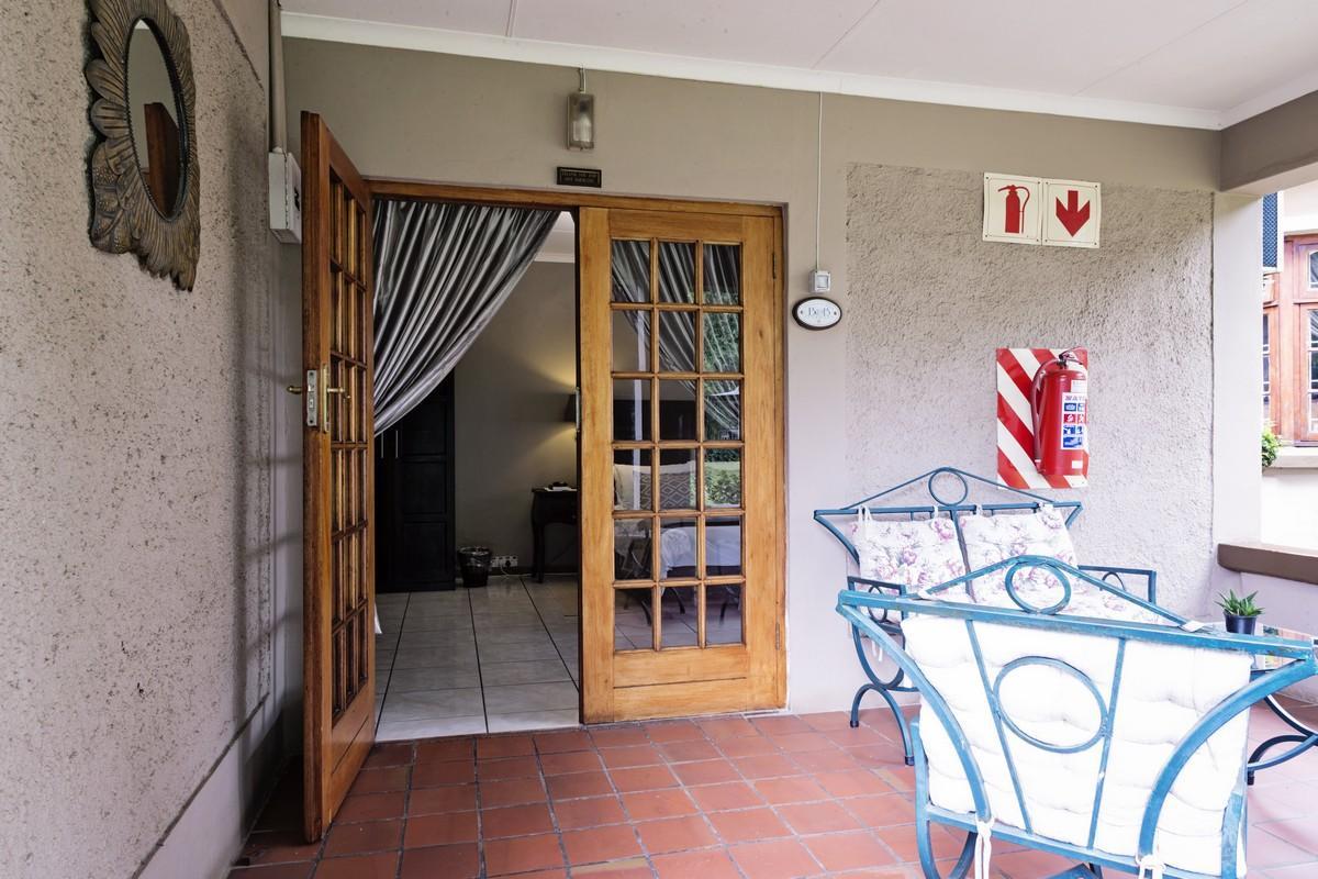 Holme Lea Manor Bed & Breakfast Piet Retief ภายนอก รูปภาพ